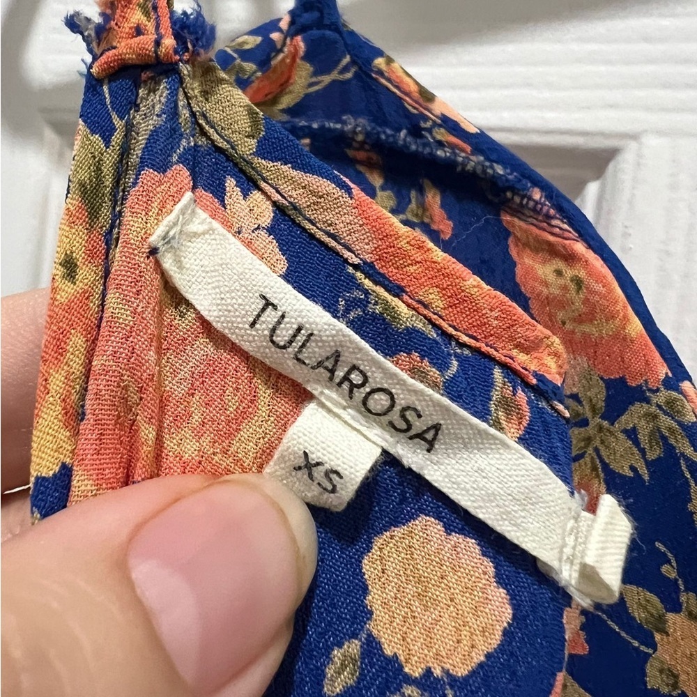 Tularosa Alice Dress – Navy & Peach Floral - Picture 2 of 7
